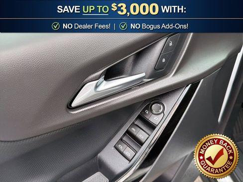 Used 2026 Chevrolet Equinox LT FWD image 14