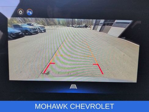 Used 2025 Chevrolet Equinox LT AWD/4WD image 16
