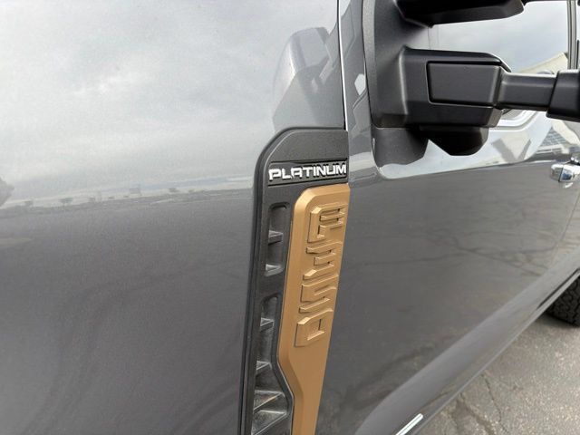 Used 2024 Ford F350 Platinum AWD/4WD image 18