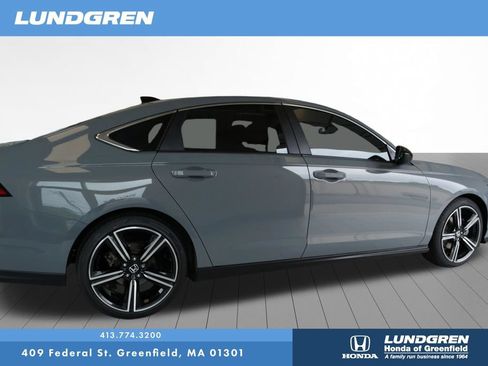 Used 2023 Honda Accord Sport image 10
