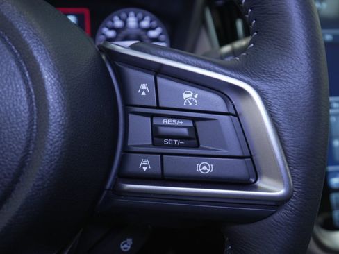 Used 2025 Subaru Outback Limited image 46