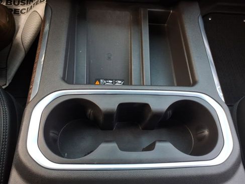 Used 2022 GMC Sierra 1500 Denali w/ Driver Alert Package II image 17