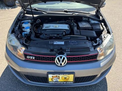 Used 2010 Volkswagen GTI 4-Door image 24
