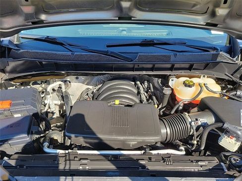 Used 2020 Chevrolet Silverado 1500 Custom w/ Custom Value Package image 23