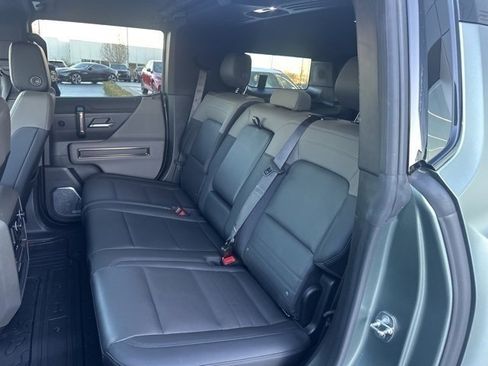Used 2024 GMC Hummer EV 3X image 10