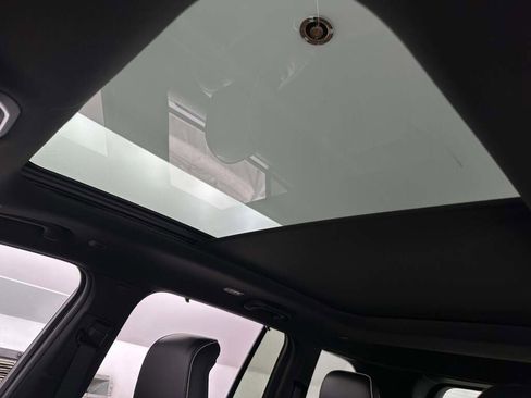 New 2025 Jeep Grand Cherokee Summit w/ Luxury Tech Group V image 37