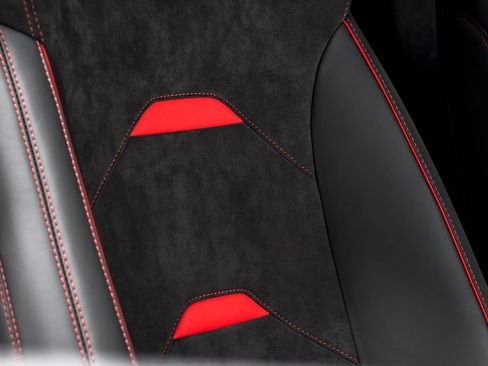 Used 2023 Lamborghini Huracan Tecnica RWD image 37