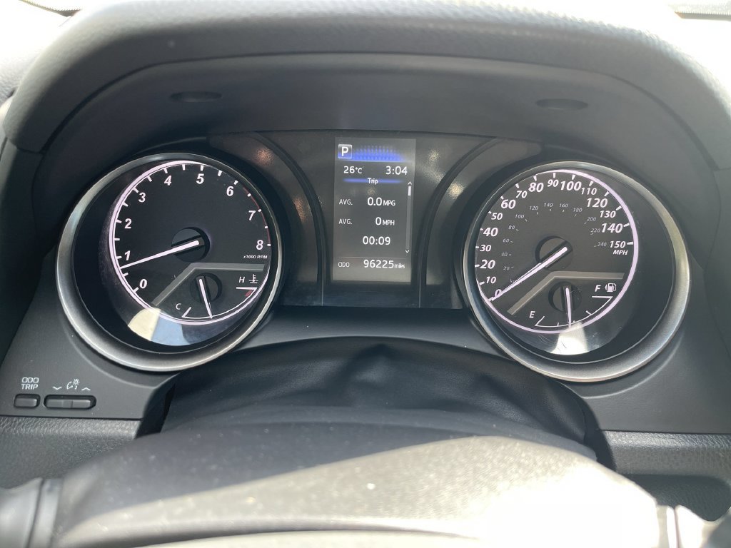 Used 2021 Toyota Camry SE FWD image 11