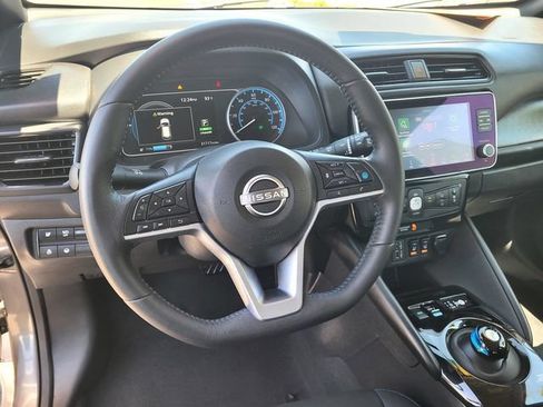 Certified 2024 Nissan Leaf SV Plus FWD image 9