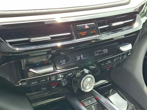 Certified 2023 Acura MDX SH-AWD w/ Technology Package image 17
