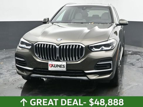Used 2023 BMW X5 xDrive40i w/ Premium Package image 5