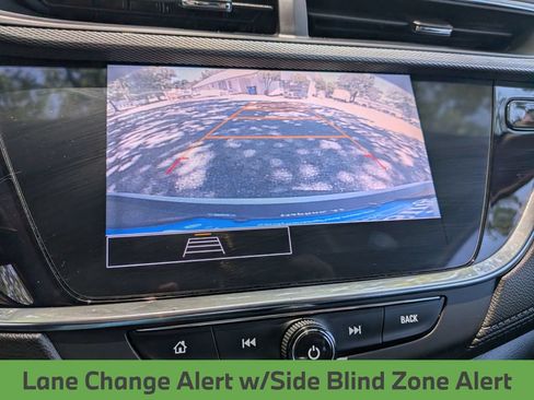 Used 2022 Buick Encore GX Select FWD image 23
