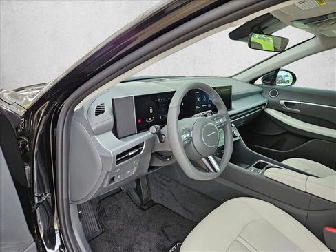 New 2026 Hyundai Sonata SEL FWD image 3