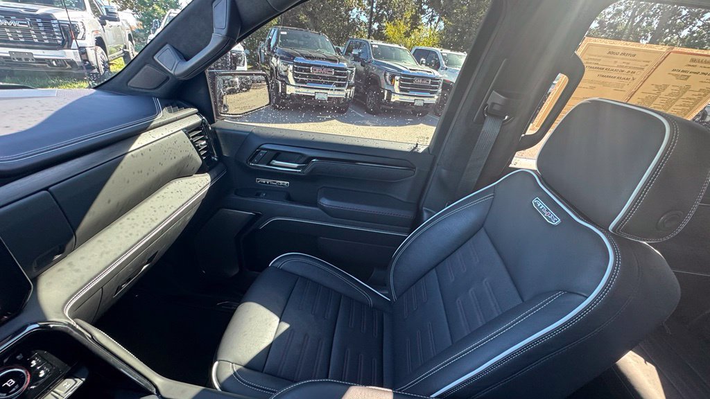 Used 2023 GMC Sierra 1500 AT4X AWD/4WD image 29
