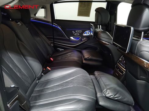 Used 2016 Mercedes-Benz Maybach S 600 image 41