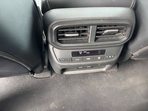 Used 2023 Honda Pilot EX-L image 30