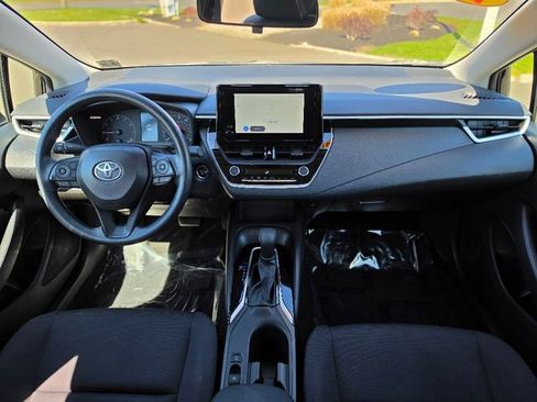 Used 2024 Toyota Corolla LE w/ LE Convenience Package image 29