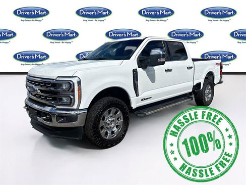 Used 2023 Ford F250 Lariat w/ Chrome Package image 3