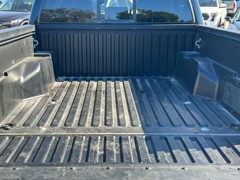 Used 2023 Toyota Tacoma SR AWD/4WD image 14