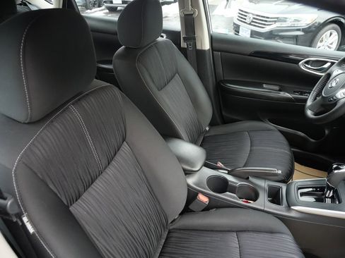 Used 2018 Nissan Sentra SV image 28