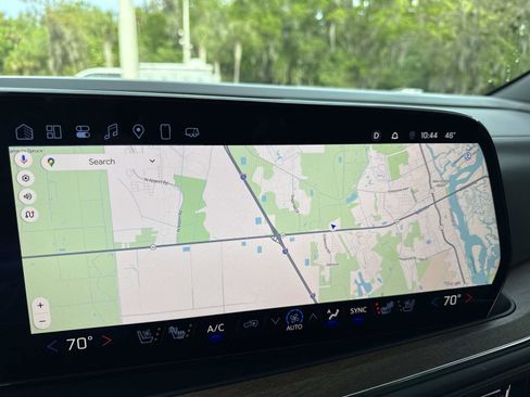 Used 2025 Chevrolet Tahoe High Country image 28