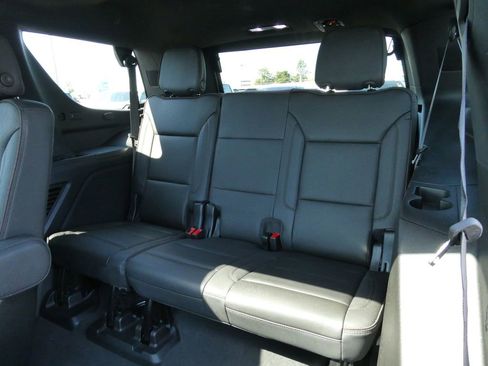 Certified 2024 Chevrolet Tahoe High Country w/ Advanced Technology Package AWD/4WD image 24