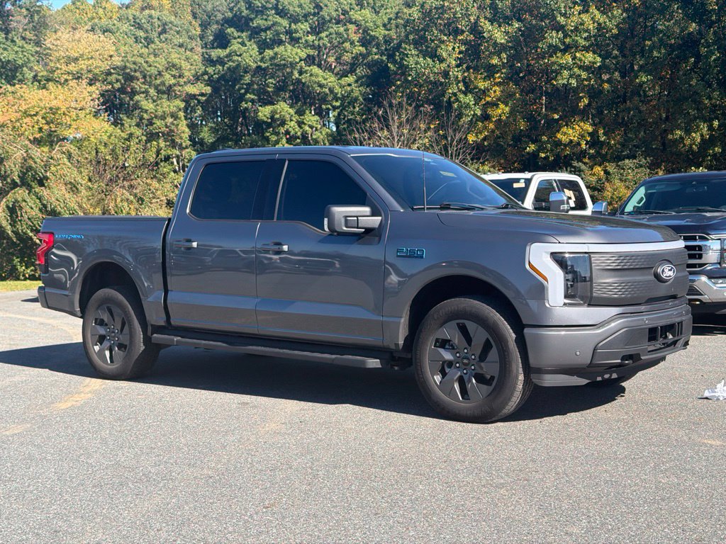 Used 2024 Ford F150 Lightning Flash AWD/4WD image 1