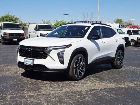 New 2026 Chevrolet Trax RS w/ Driver Confidence Package image 1