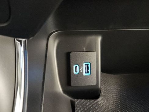 New 2024 Ford F150 XLT w/ FX4 Off-Road Package image 19