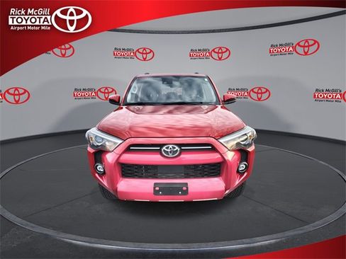 Used 2024 Toyota 4Runner SR5 image 3