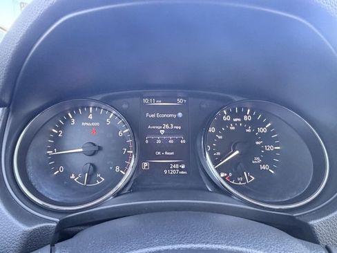 Used 2018 Nissan Rogue Sport SL w/ SL Premium Package image 12