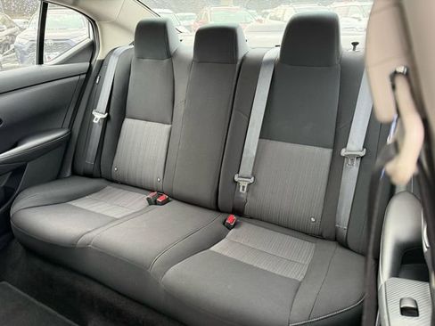 Used 2024 Nissan Sentra SV image 22