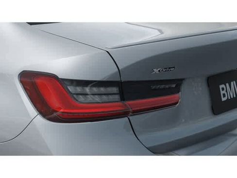 New 2026 BMW 330i xDrive Sedan w/ M Sport Package AWD/4WD image 8