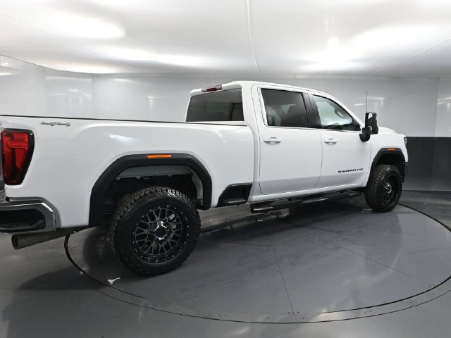 Used 2024 GMC Sierra 2500 SLE AWD/4WD image 4