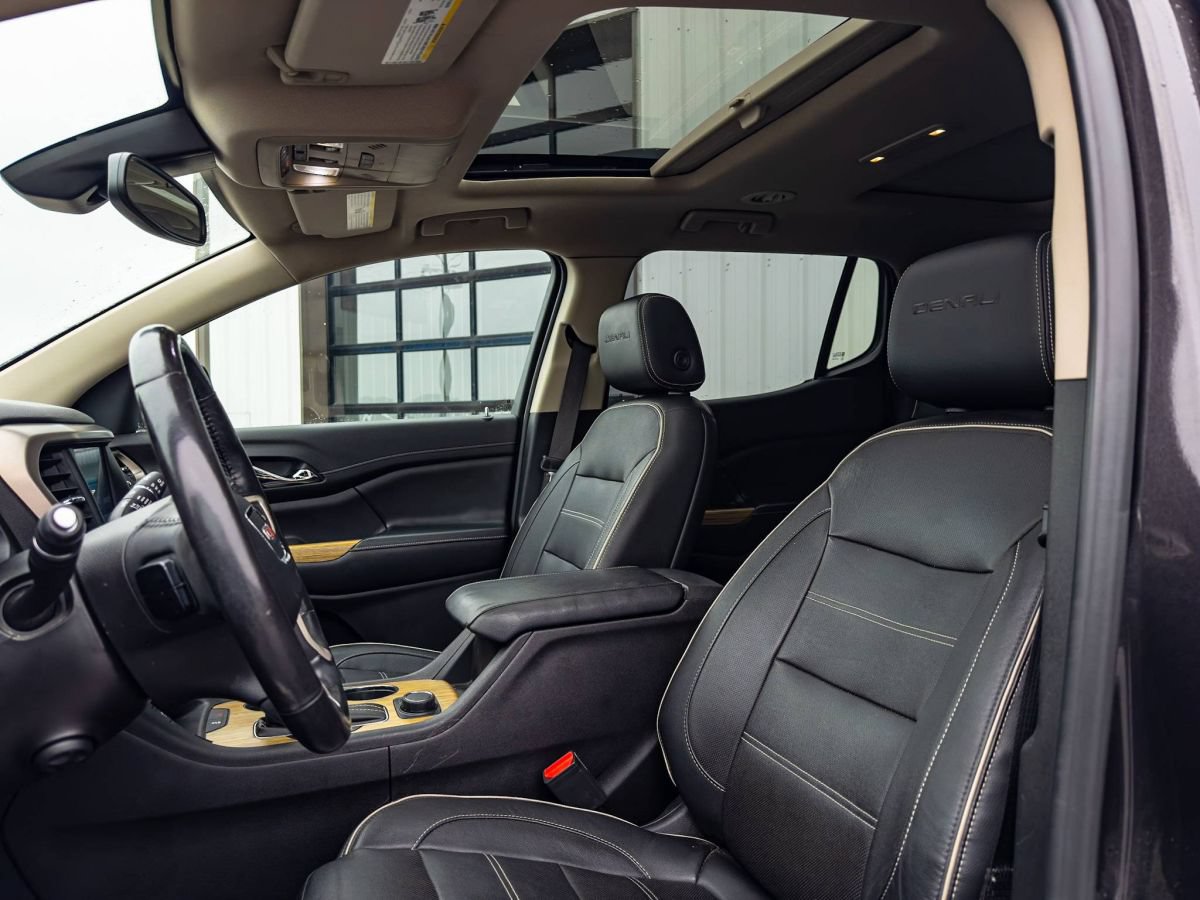 Used 2019 GMC Acadia Denali FWD image 6