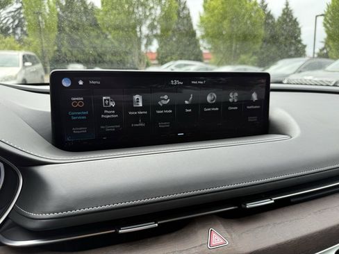 Used 2024 Genesis G80 image 30