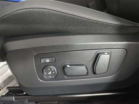New 2026 BMW X3 xDrive30 w/ M Sport Package image 28