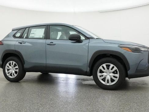 New 2026 Toyota Corolla Cross L image 28