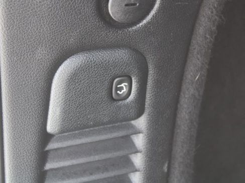 Used 2022 Dodge Durango R/T w/ Blacktop Package AWD/4WD image 40