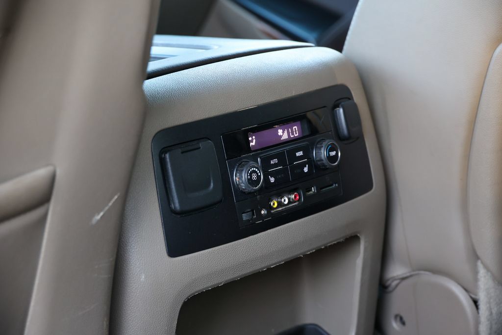 Used 2016 Chevrolet Tahoe LTZ AWD/4WD image 42