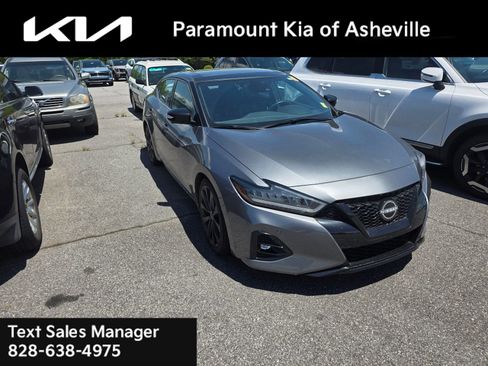 Used 2023 Nissan Maxima SR w/ Sport Mat Group FWD image 4