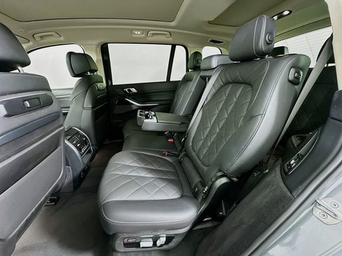 Certified 2023 BMW X7 xDrive40i w/ Executive Package image 25