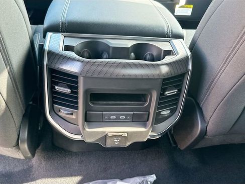 New 2026 RAM 1500 Big Horn AWD/4WD image 27