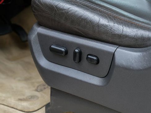 Used 2015 Ford F250 King Ranch w/ FX4 Off-Road Package image 48