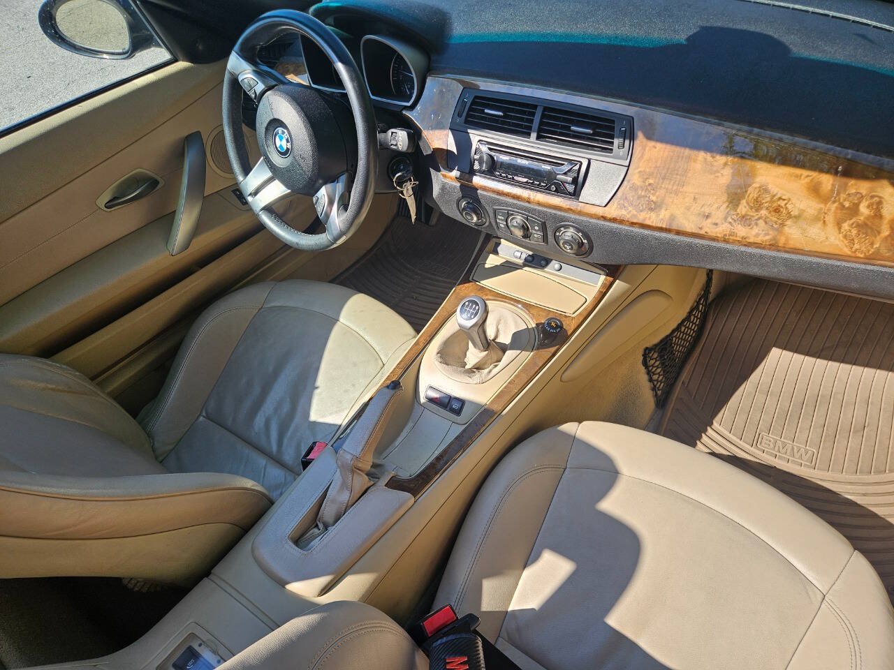 Used 2006 BMW Z4 3.0i RWD image 48