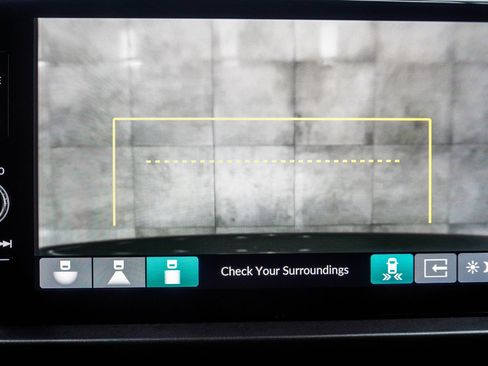 Used 2025 Honda Pilot EX-L image 27