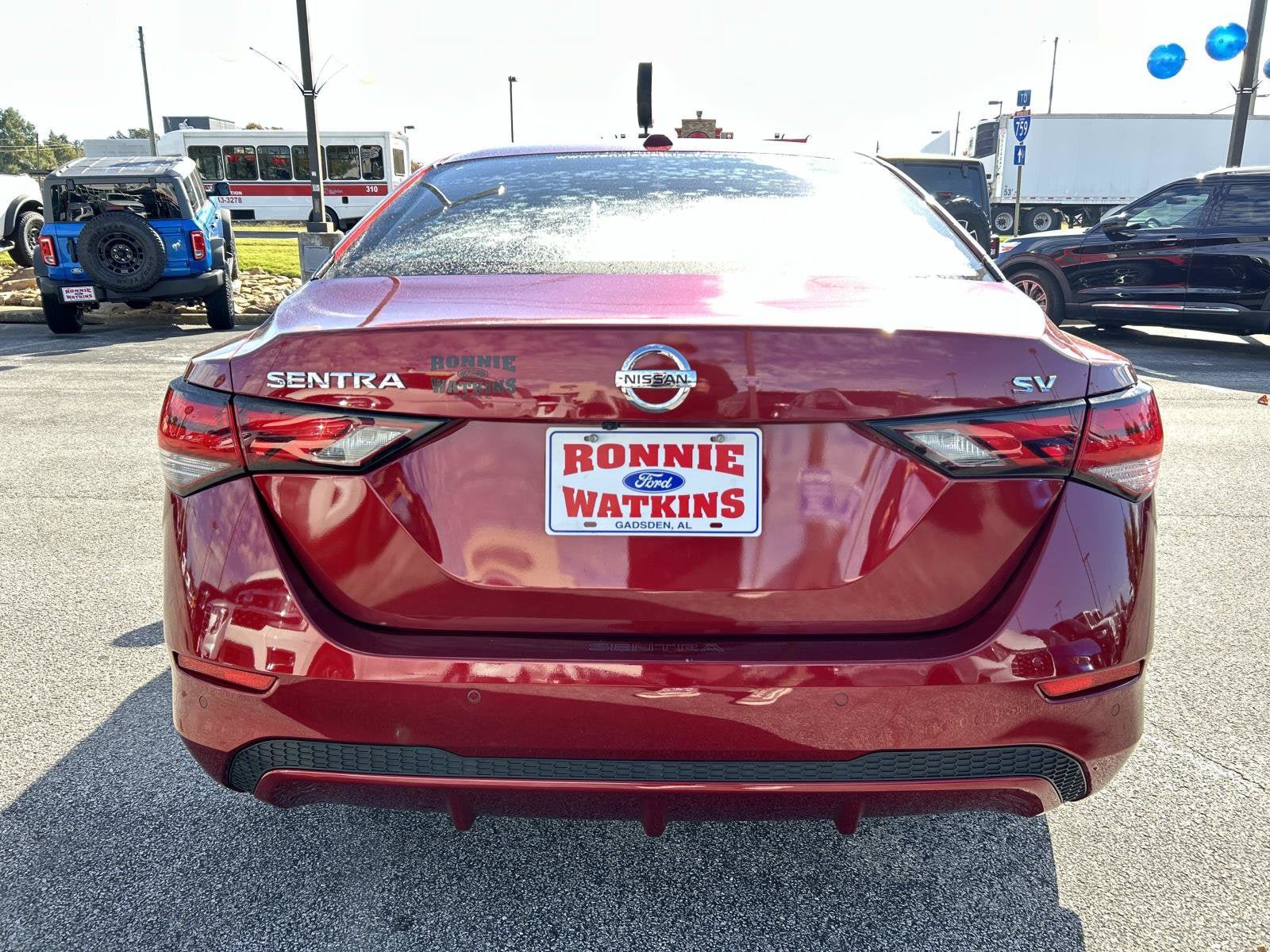 Used 2021 Nissan Sentra SV w/ SV Premium Package FWD image 5