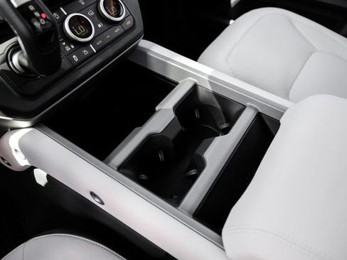 New 2026 Land Rover Defender 110 X AWD/4WD image 30
