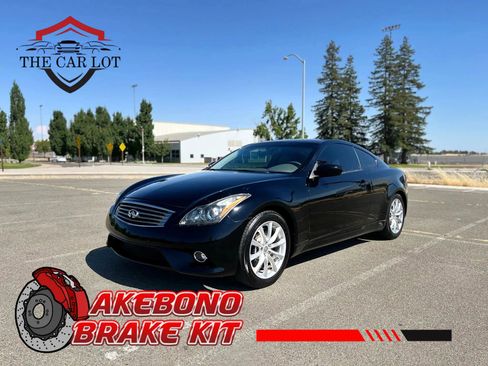Used 2011 INFINITI G37 Journey w/ Premium Pkg image 1
