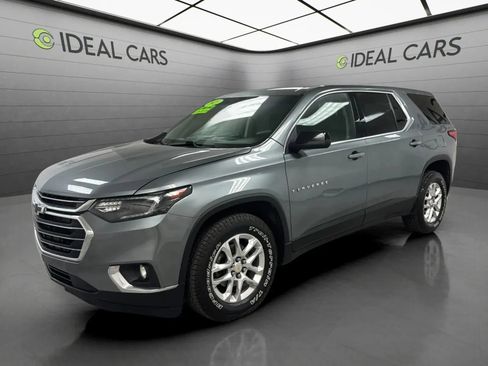 Used 2021 Chevrolet Traverse LS AWD/4WD image 1